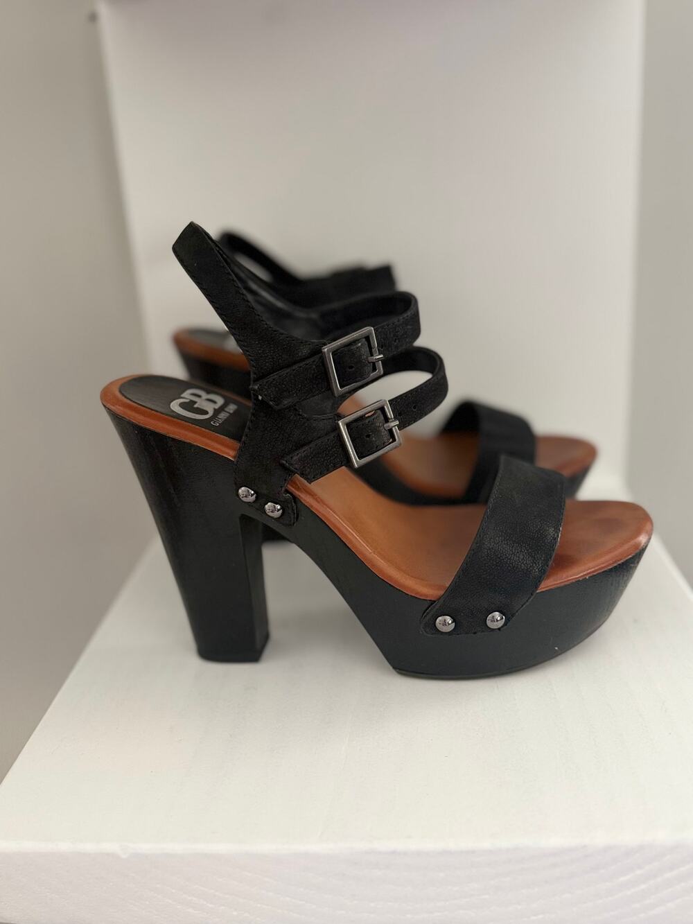 Gianni Bini Black Platform Strappy High Heel Sandals